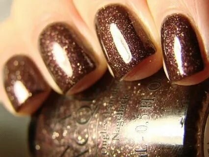 Earthy Brown Fall Nail Ideas