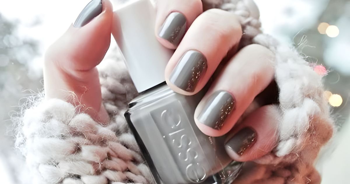 Classy Winter Nail Ideas