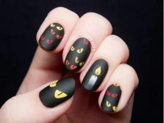  Halloween Nails