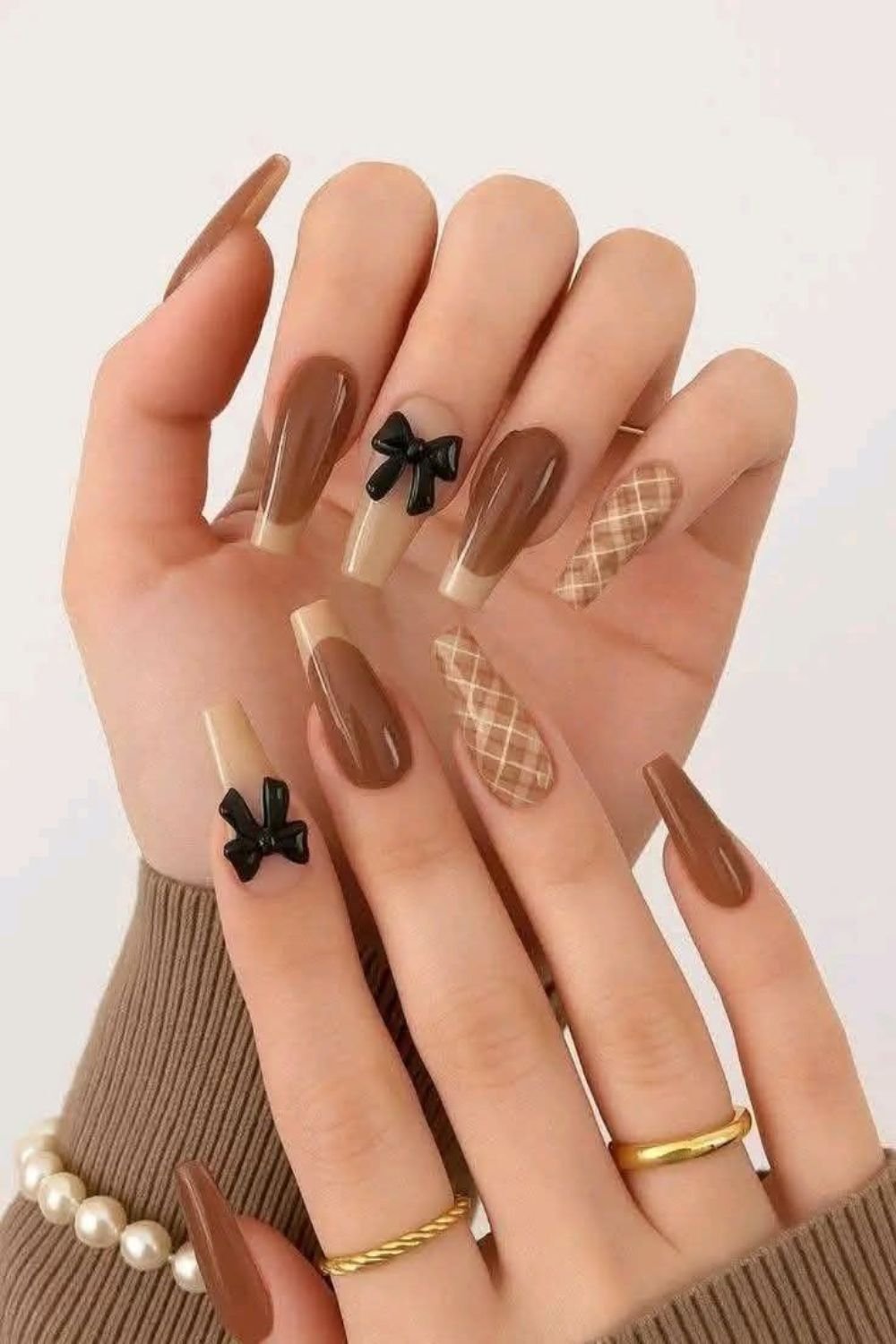 Neutral manicure ideas
